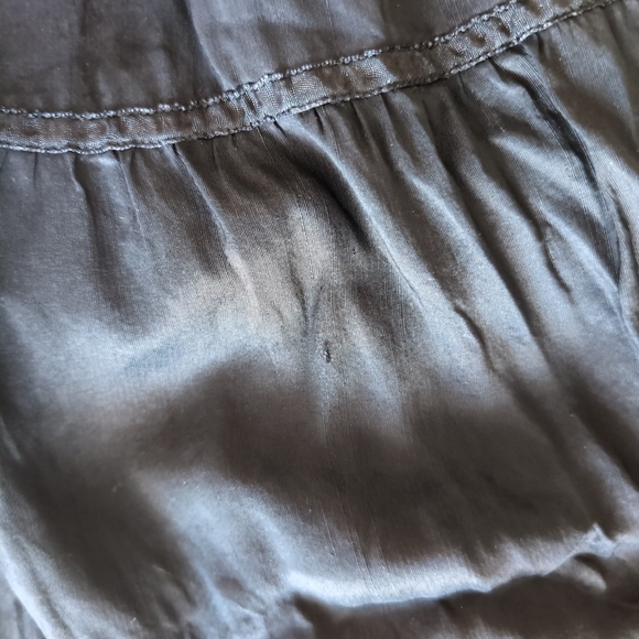 Low-rise silk Y2K Mossimo tiered midi skirt in washed black - Picture 3 of 3